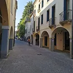 Enjoy - Monolocale S Sofia Sui Tetti Di Padova